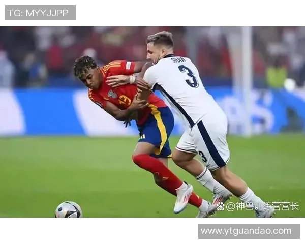 足球场上最顶尖球星的荣耀与传奇如何定义现代足球的巅峰对决