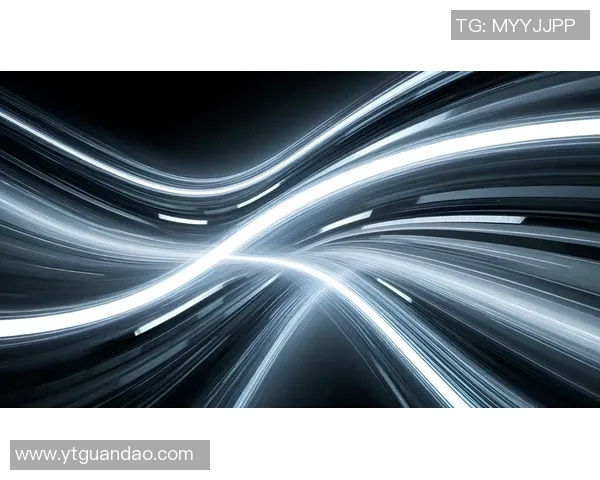 足球明星图标壁纸设计展示，融合经典元素与现代风格，尽显运动魅力与个性张扬